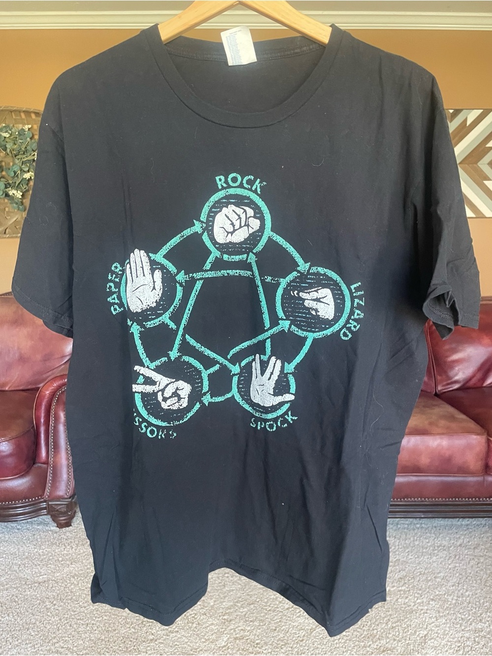 Black Graphic Men’s T-Shirt with Teal Rock-Paper-Scissors Design Star Trek